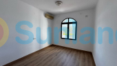 Resale - Villa - Orihuela Costa - Los Dolses
