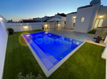 Villa - Resale - Torrevieja - San Luis