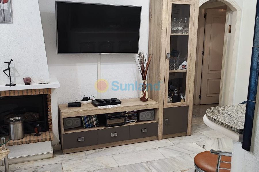 Resale - Apartment - Torrevieja