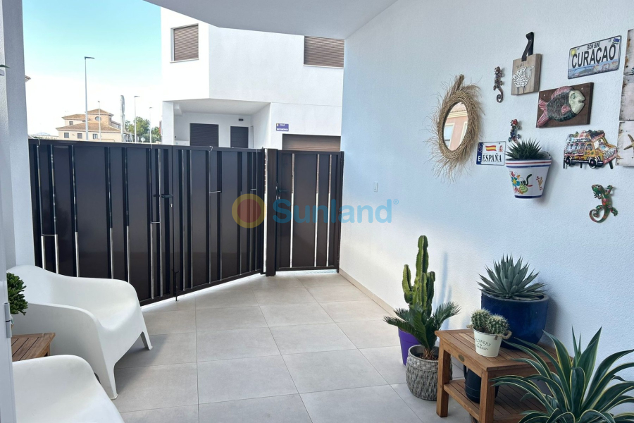 Resale - Apartment - Orihuela costa - 