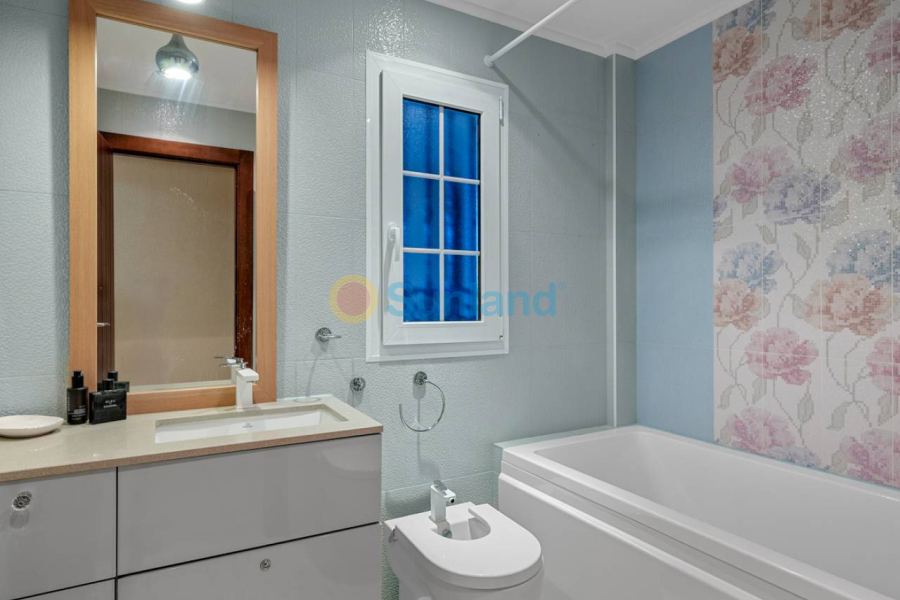 Använda fastigheter - Lägenhet - Cabo Roig