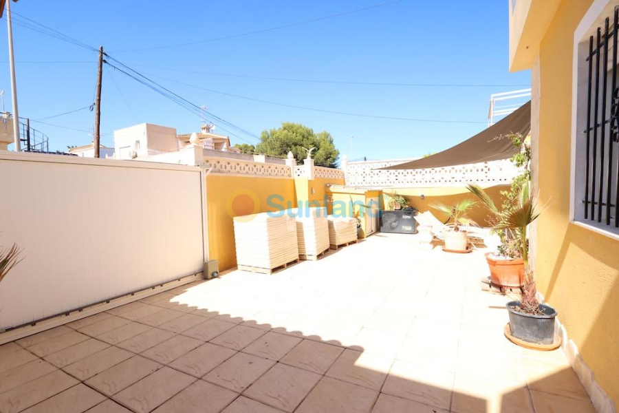 Resale - Terraced house - Orihuela Costa - Lomas De Cabo Roig