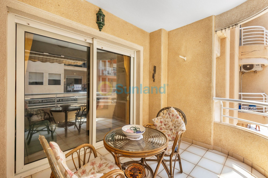 Använda fastigheter - Apartment - Flat - La Mata - Playa
