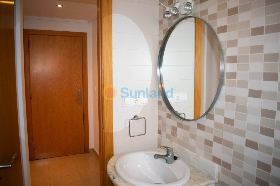 Resale - Apartment - Guardamar del Segura - Pueblo