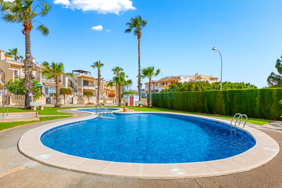 Вторичка - Quad house - Orihuela Costa - Playa Flamenca