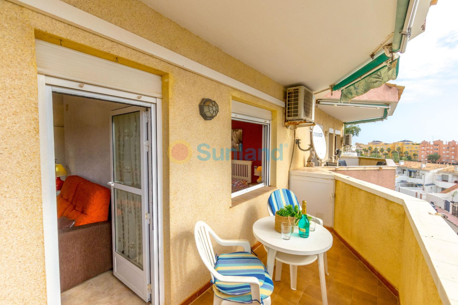 Verkauf - Apartment - Orihuela Costa - Campoamor