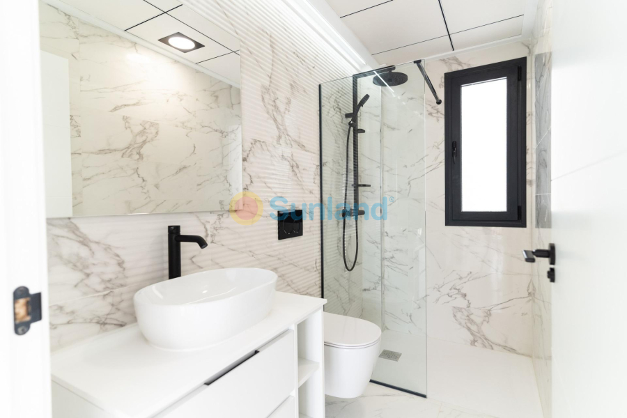 Nueva construcción  - Chalet - Orihuela Costa - Punta Prima