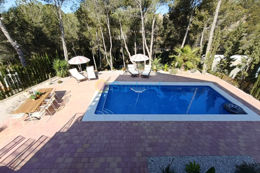 Resale - Villa - Pinar De Campoverde - 