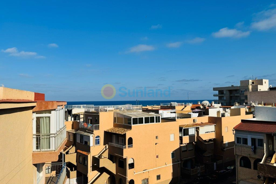 Resale - Apartment - La Mata