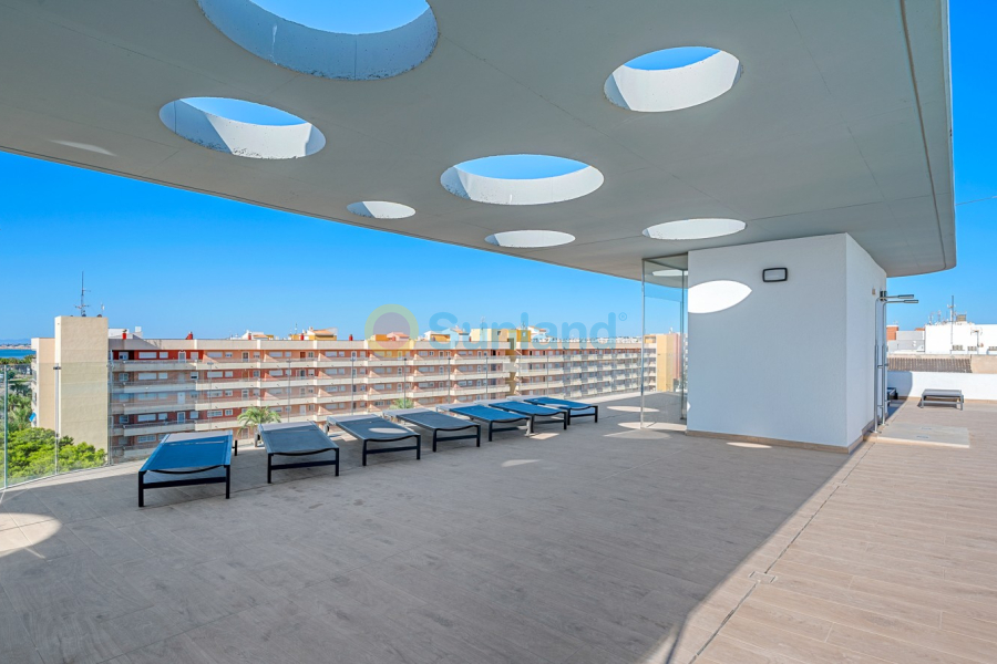 Resale - Apartment - Orihuela Costa - Punta Prima