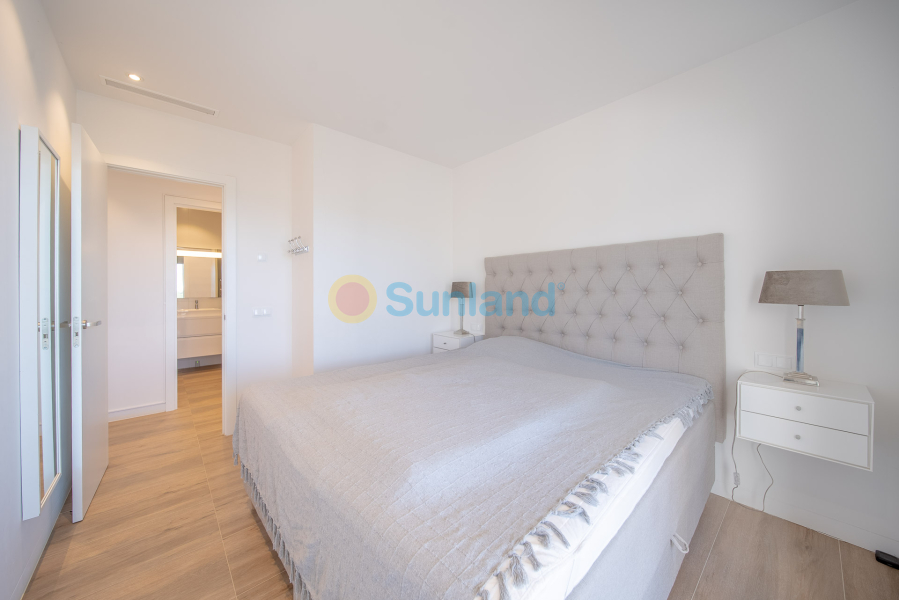Verkauf - Apartamento - Orihuela Costa - Las colinas golf