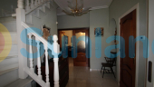 Resale - Villa - Torrevieja - 