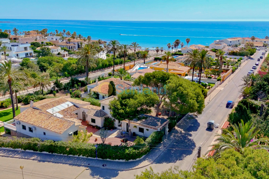 Вторичка - Bилла - Orihuela Costa - Playa Flamenca