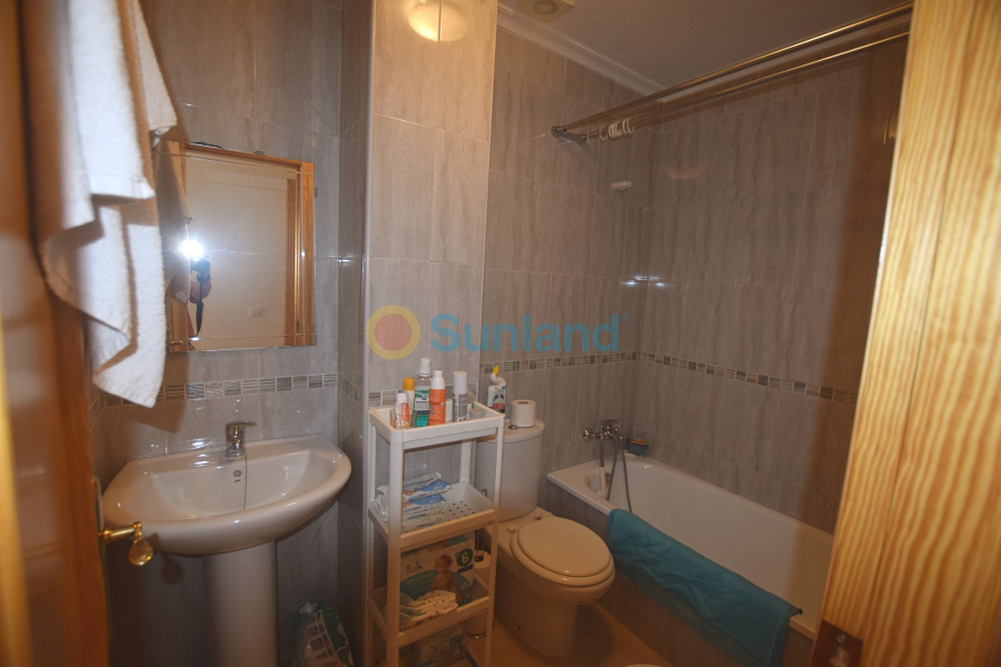 Resale - Apartment - Formentera del Segura