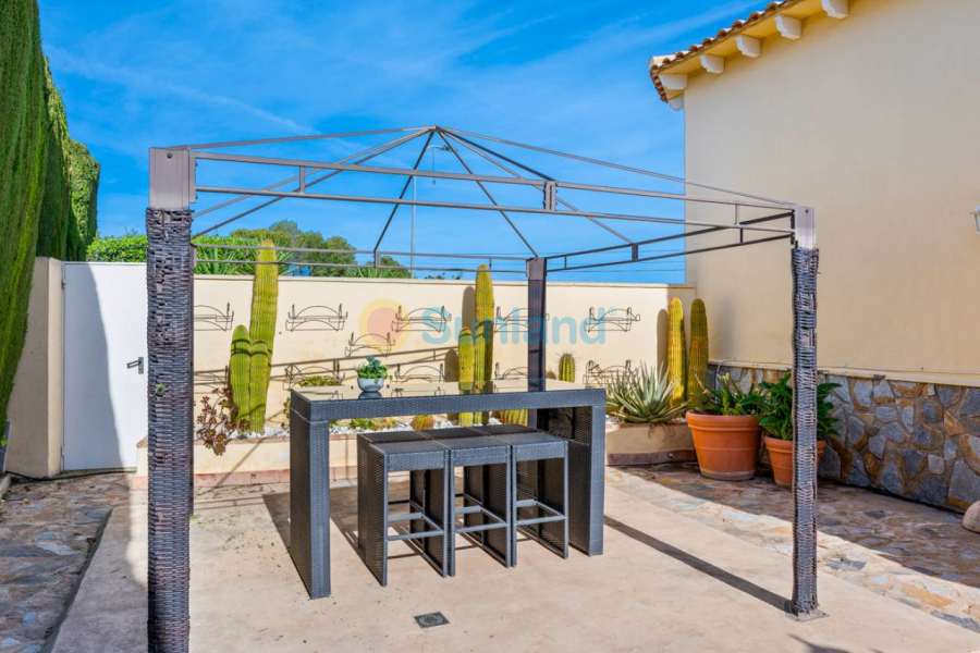 Använda fastigheter - Villa - Algorfa - Castillo de montemar