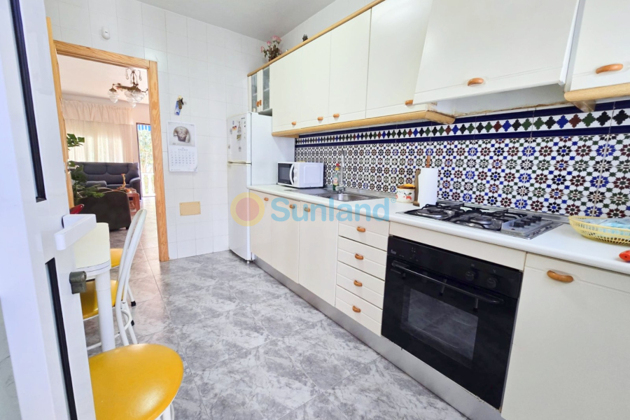 Resale - Apartment - Los Alcázares - 