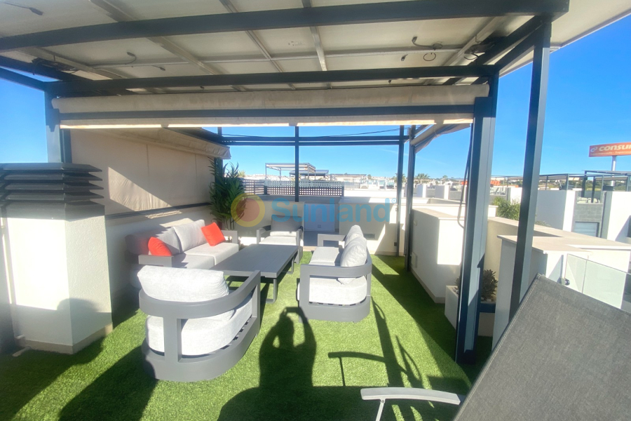 Använda fastigheter - Villa - Ciudad Quesada - Pueblo Bravo