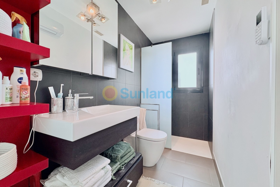 Resale - Apartment - Dehesa de Campoamor - Las Ramblas