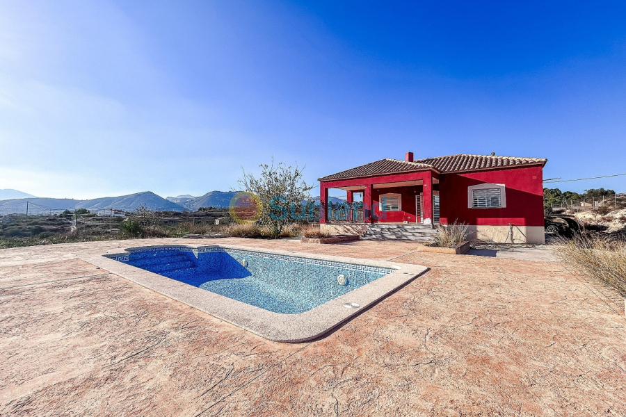 Resale - Villa - La Romana - 