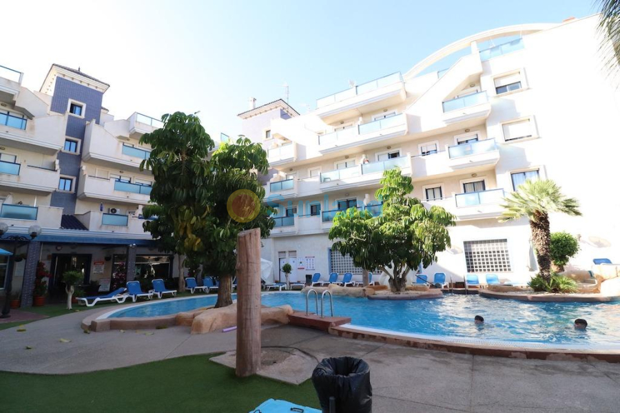 Resale - Apartment - Orihuela Costa - La Regia