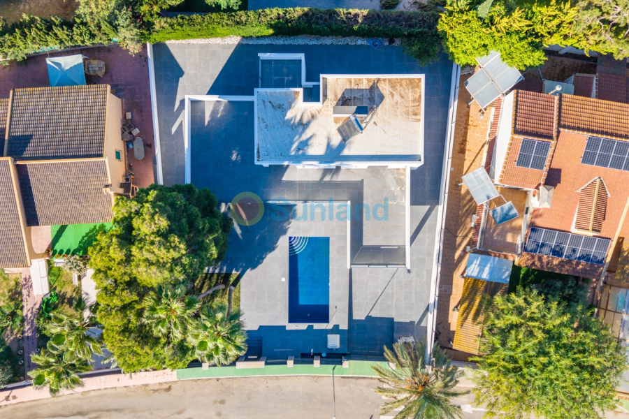 Вторичка - Bилла - Campoamor