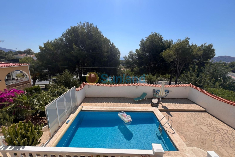 Använda fastigheter - Villa - La Nucía - Monte Bello