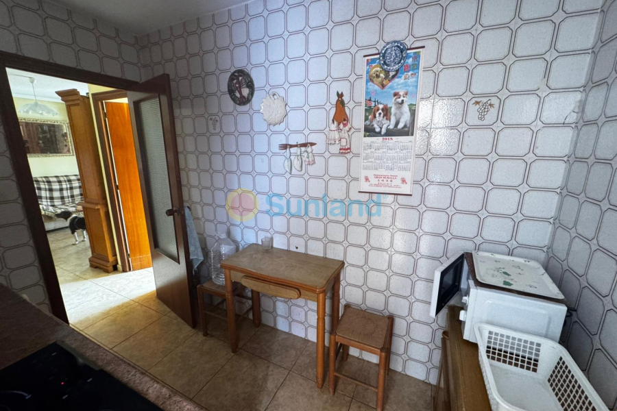 Resale - Apartment - Torrevieja - Punta Prima