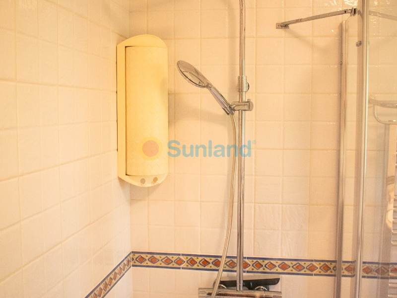 Använda fastigheter - Villa - Orihuela Costa - MUY CERCA DE LA PLAYA