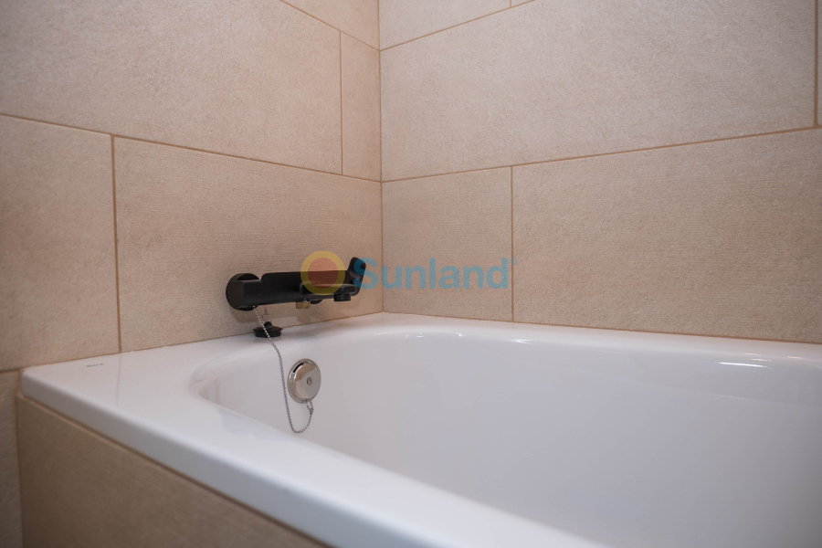 Resale - Apartment - Torrevieja - 
