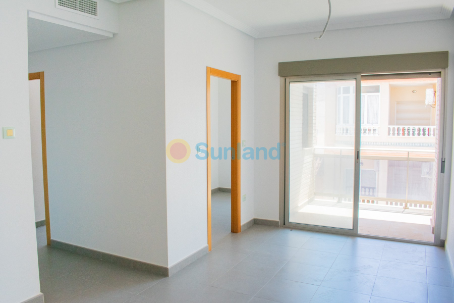 Resale - Apartment - Guardamar del Segura - Center