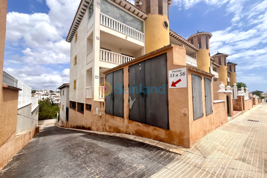 Resale - A - Cabo Roig