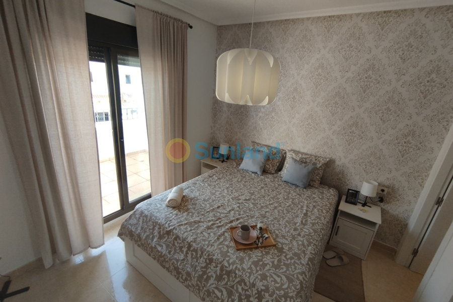 Resale - T - San Miguel De Salinas