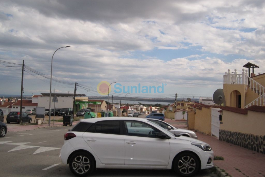 Вторичка - Bилла - Ciudad Quesada - Town Center