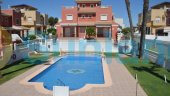 Resale - Villa - Torrevieja - 