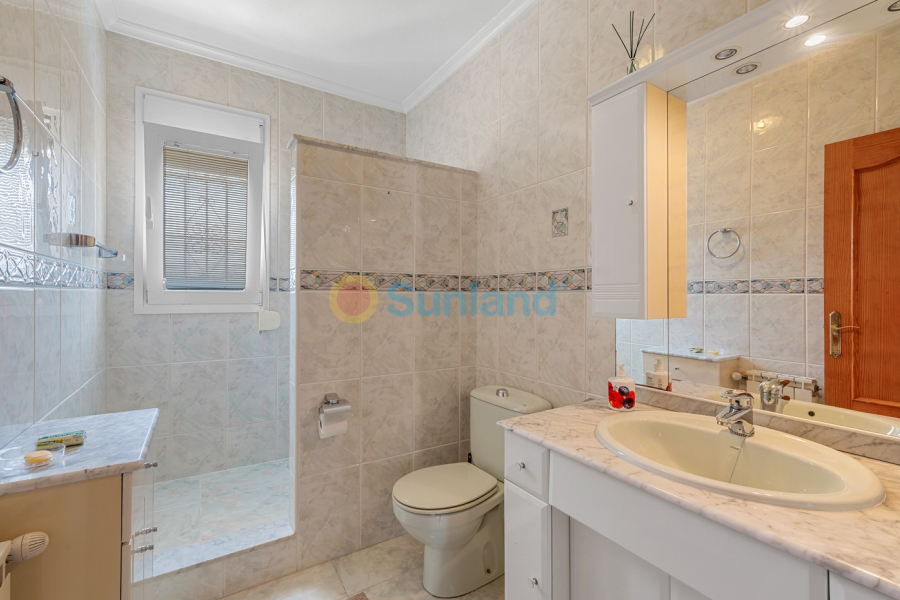 Resale - Villa - Ciudad Quesada - Rojales