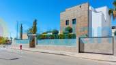 Resale - Villa - Orihuela Costa - Campoamor