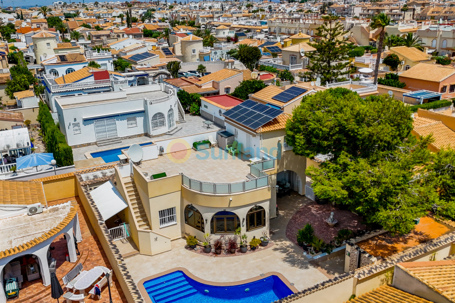 Brukte eiendommer - Villa - Orihuela Costa - La Florida