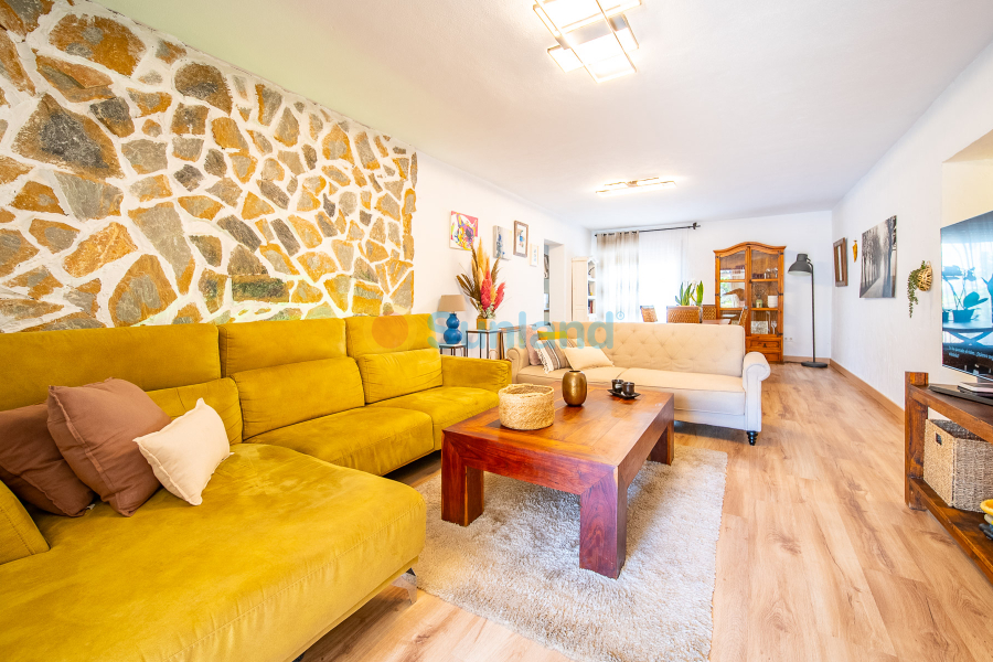 Resale - Villa - Torrevieja - Los Balcones
