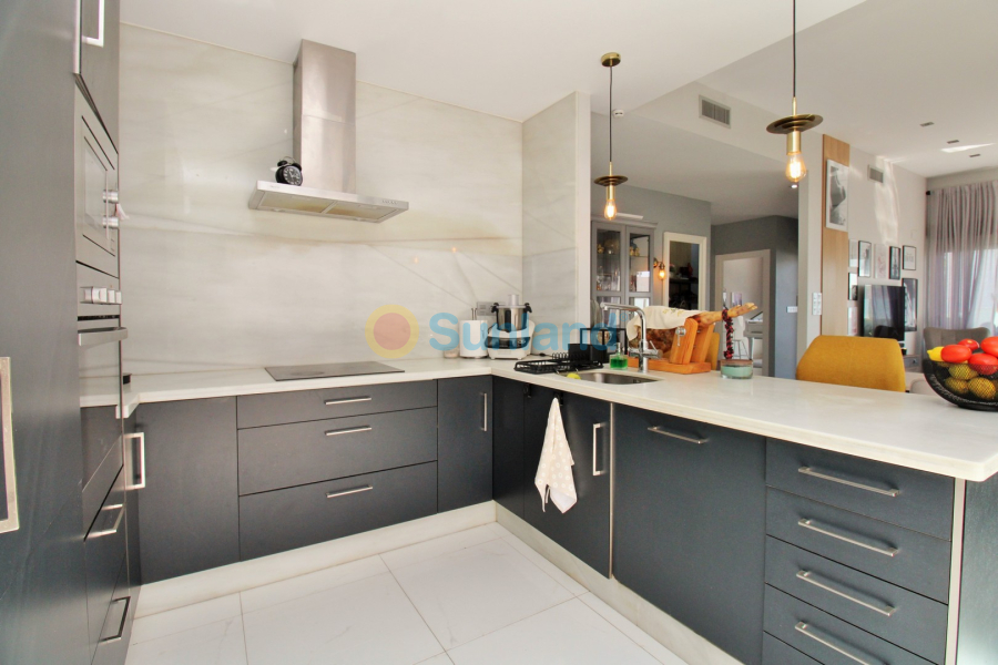 Använda fastigheter - Villa - Villamartin