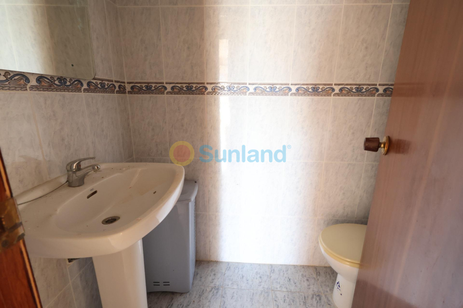 Resale - A - Torrevieja - Punta Prima