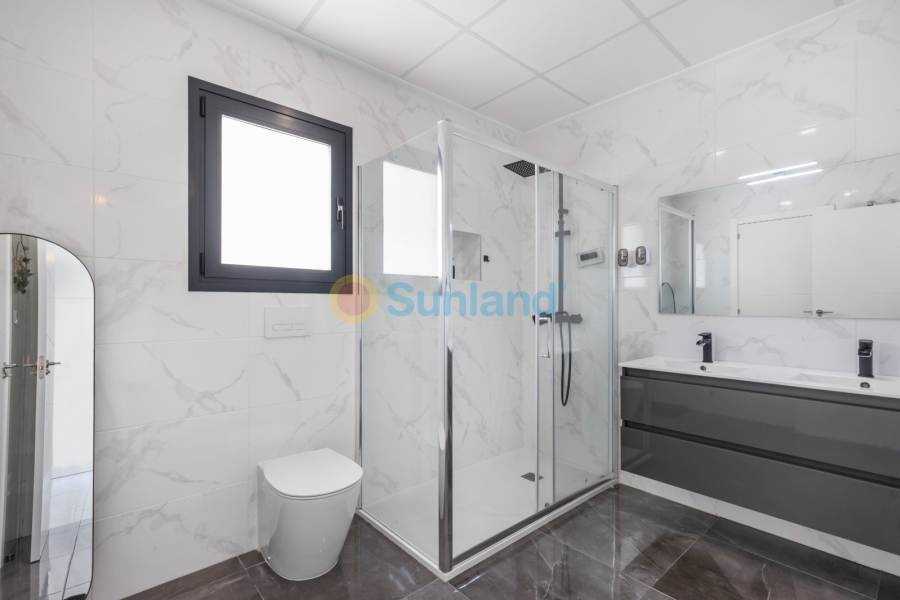 Brukte eiendommer - Villa - Los Montesinos - La Herrada