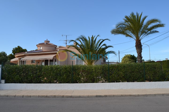 Verkauf - Detached Villa - Ciudad Quesada - Central Quesada