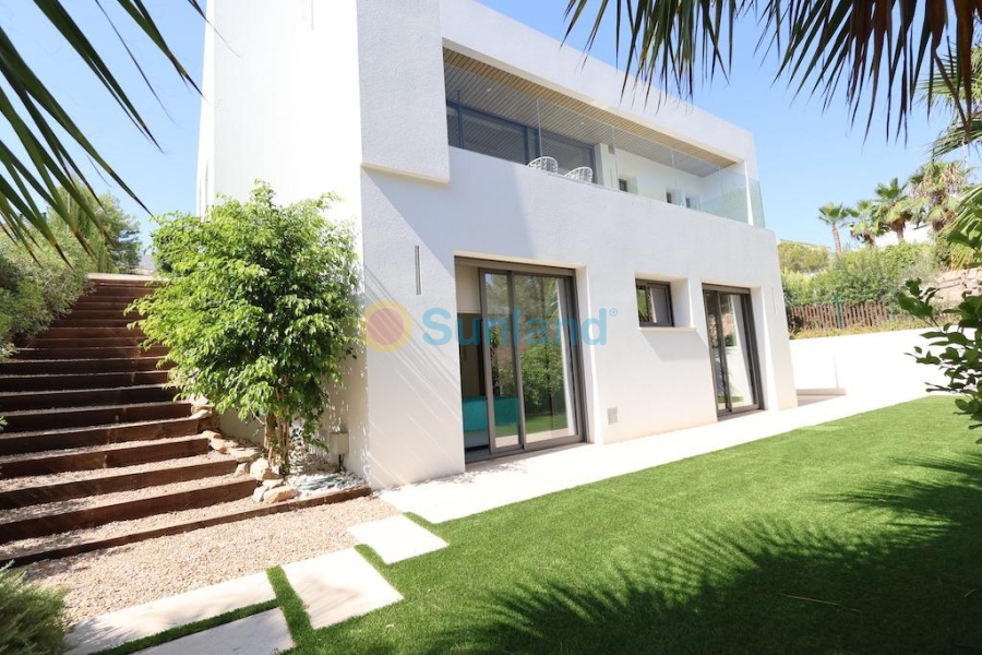 Resale - Villa - San Miguel De Salinas - Las Colinas golf and beach resort