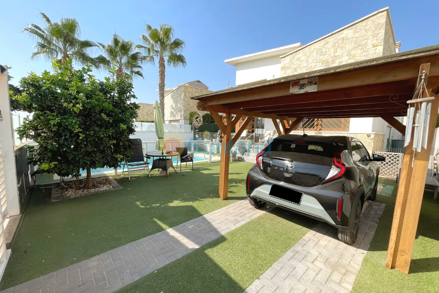 Resale - Townhouse - Ciudad Quesada - Doña Pepa