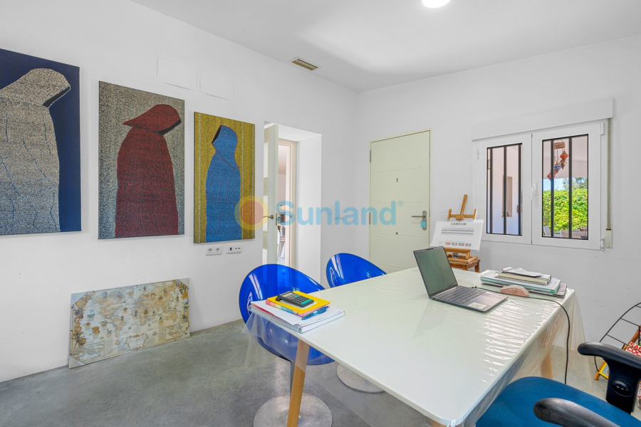 Resale - Country estate - Elche/Elx