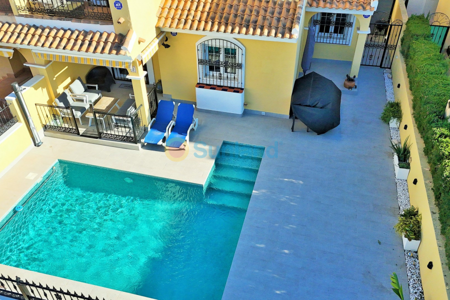 Brukte eiendommer - Villa - Villamartin - Los Dolses