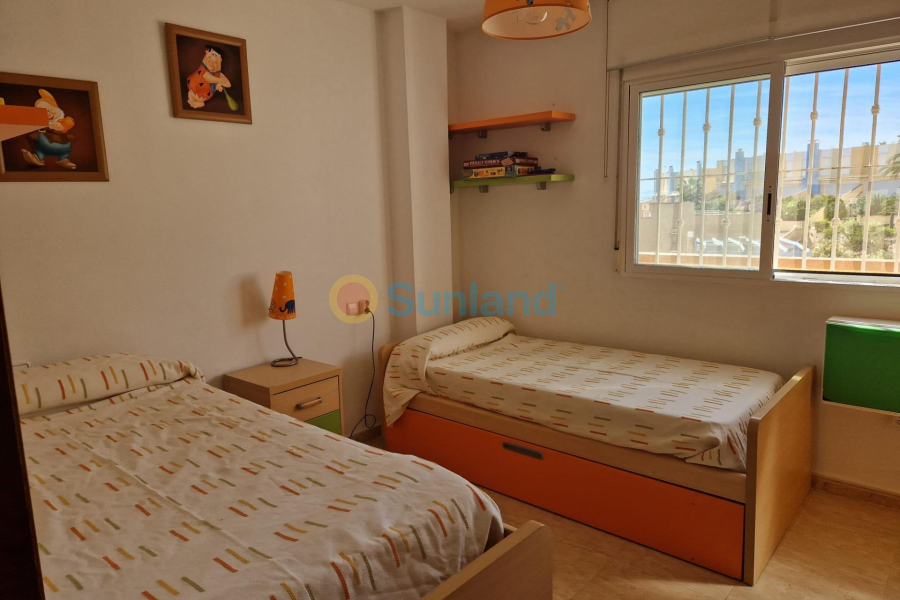 Segunda mano - Apartamento - Orihuela Costa - Campoamor