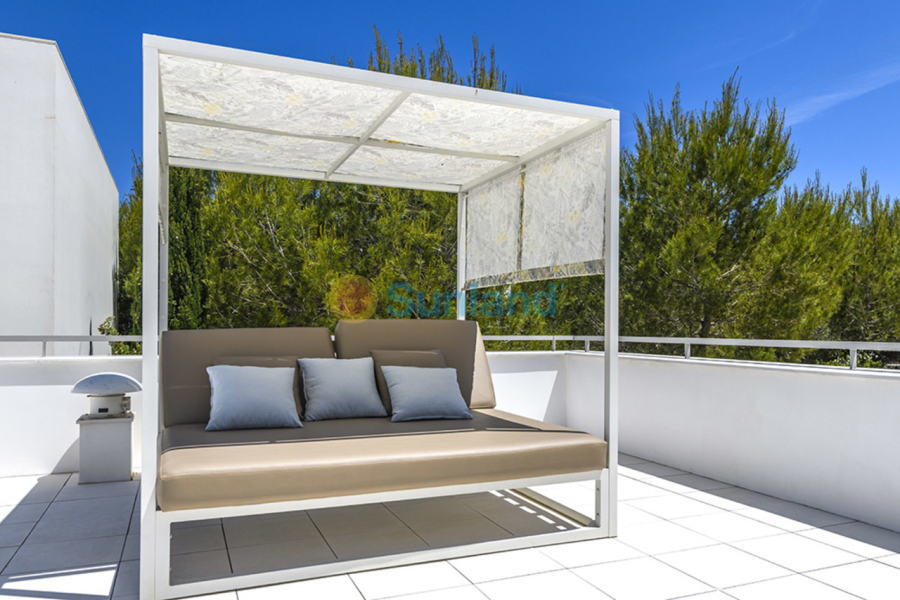 Вторичка - V - Las Colinas Golf Resort