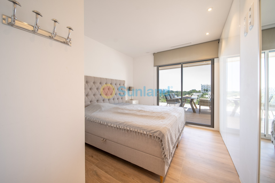 Verkauf - Apartamento - Orihuela Costa - Las colinas golf