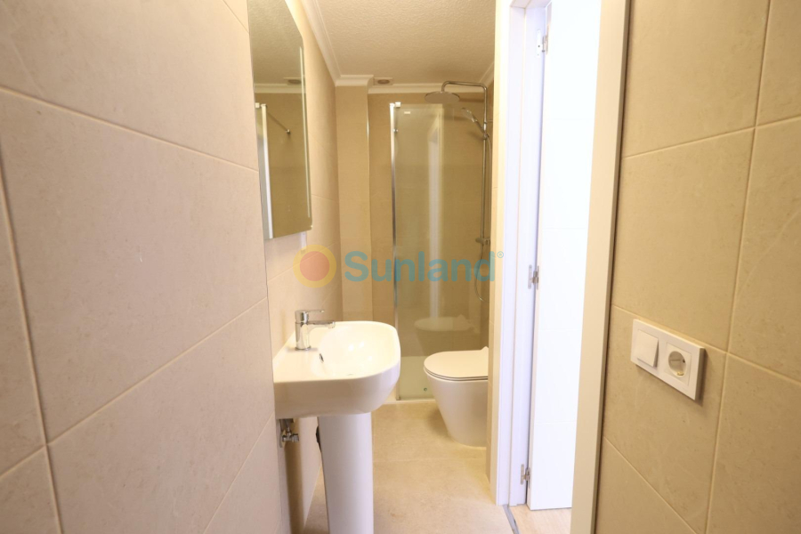 Resale - Terraced house - Orihuela Costa - La Zenia